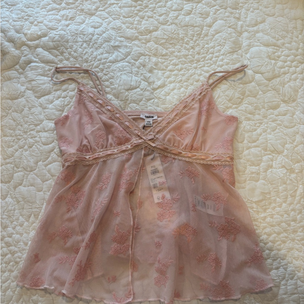 Garage open flowy sheer top NWT